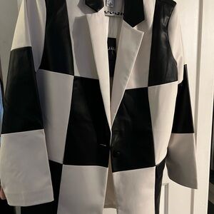 NWT Joseph Ribkoff Checkered Vegan Leather Blazer